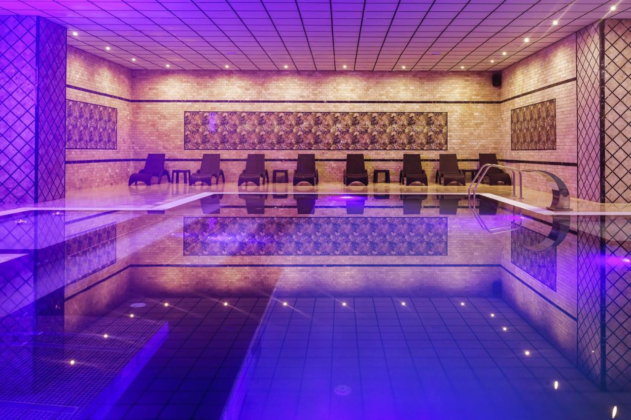 Otel Aqua 2*